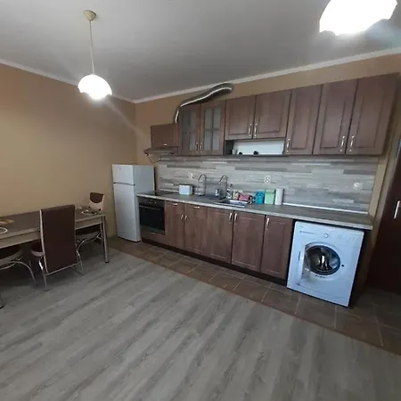 Апартамент Елит Apartament *